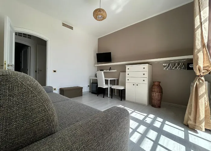 Bed And Breakfast Villa Teis Quartu SantʼElena